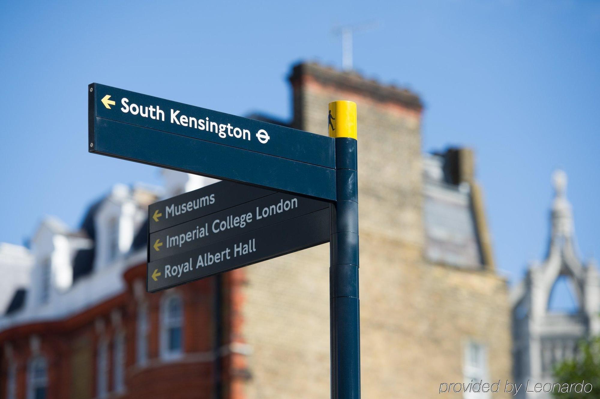 The Ampersand Hotel - Small Luxury Hotels Of The World London Luaran gambar Street signpost in London