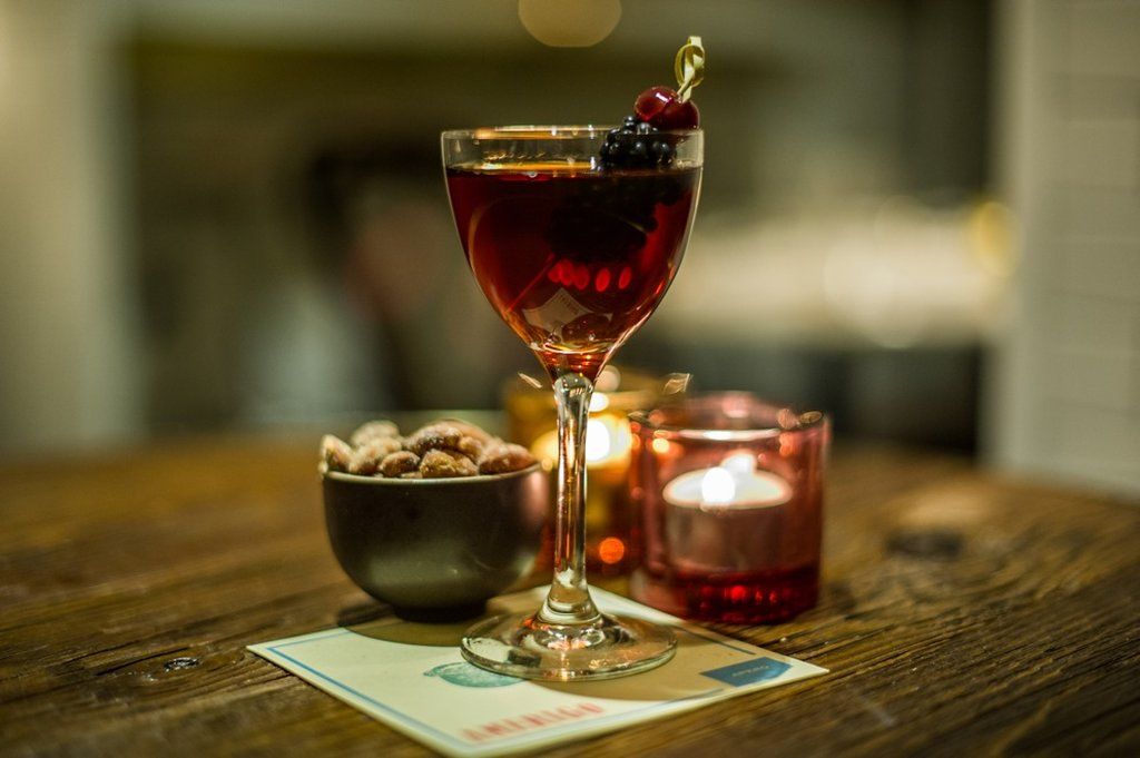 The Ampersand Hotel - Small Luxury Hotels Of The World London Restoran gambar A Kir Royale cocktail