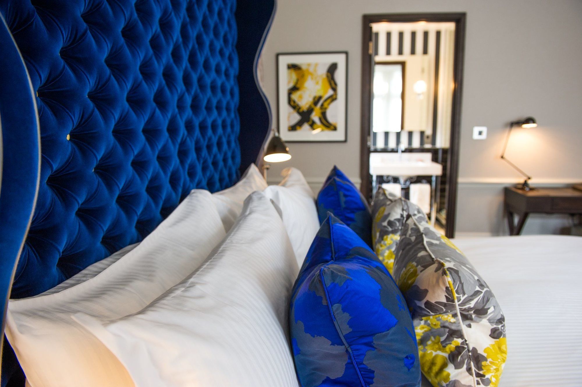 The Ampersand Hotel - Small Luxury Hotels Of The World London Bilik gambar A bedroom at The Ivy Collection